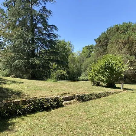 La Maison D'epona Ferienhaus *